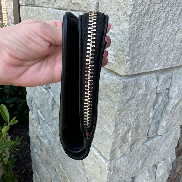 ✨ Brand New Kate Spade ♠️ Madison Spotted Leopard Small L-Zip Wallet ✨ - Picture 5 of 12